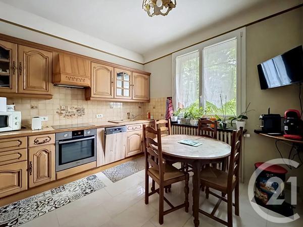 Maison à vendre  7 pièces - 152,21 m 2   CHELLES  - 77