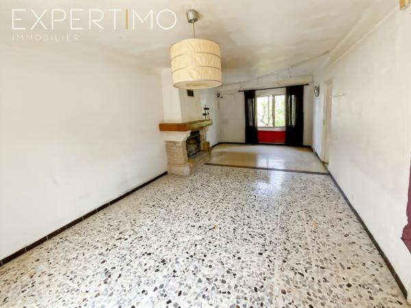 SOUS COMPROMIS Apt : Maison mitoyenne de 88.5m² avec terrasse et jardin potager