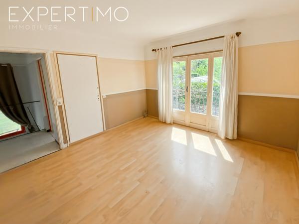 SOUS COMPROMIS Apt : Maison mitoyenne de 88.5m² avec terrasse et jardin potager