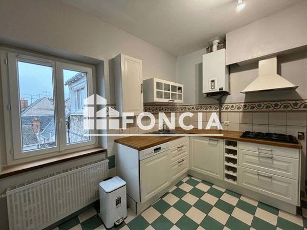 Location Appartement 3 pièces 60.9 m² - 43 RUE DES TROIS MARCHANDS Blois 41000