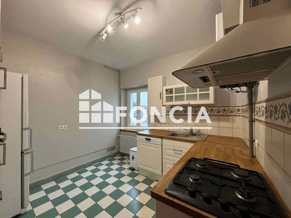 Location Appartement 3 pièces 60.9 m² - 43 RUE DES TROIS MARCHANDS Blois 41000