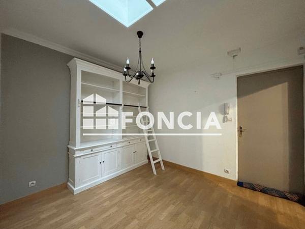 Location Appartement 3 pièces 60.9 m² - 43 RUE DES TROIS MARCHANDS Blois 41000