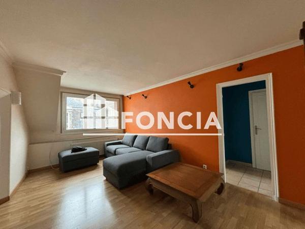 Location Appartement 3 pièces 60.9 m² - 43 RUE DES TROIS MARCHANDS Blois 41000