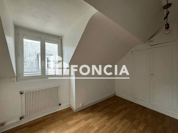 Location Appartement 3 pièces 60.9 m² - 43 RUE DES TROIS MARCHANDS Blois 41000