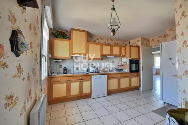 Appartement T6 de 124 m² en dernier étage avec vue dégagée, balcon, Sans Souci, Lyon 3ème (69003)