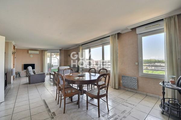 Appartement T6 de 124 m² en dernier étage avec vue dégagée, balcon, Sans Souci, Lyon 3ème (69003)