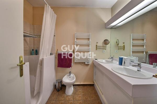 Appartement T6 de 124 m² en dernier étage avec vue dégagée, balcon, Sans Souci, Lyon 3ème (69003)