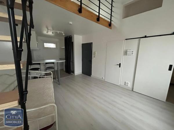 Appartement à louer 1 pièce 24m²