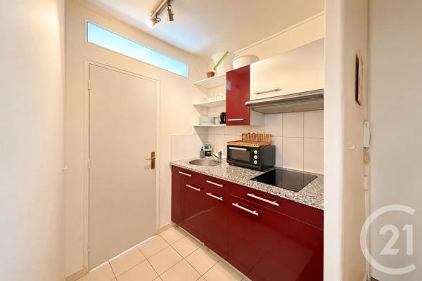 Appartement F2 à vendre  2 pièces - 32,15 m 2   PARIS  - 75003
