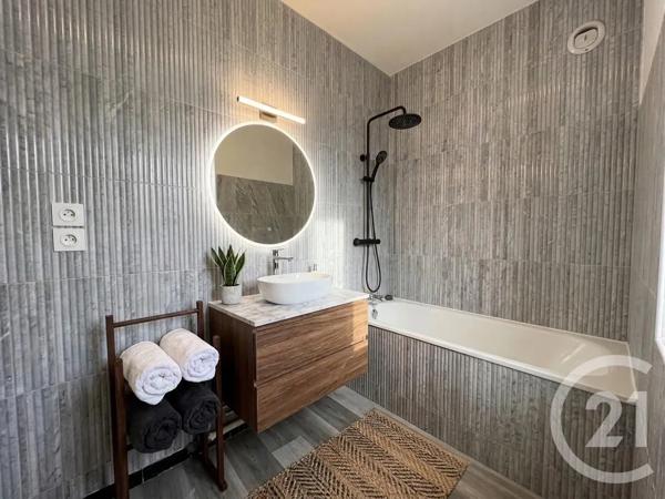 Appartement F3 à vendre  3 pièces - 65,44 m 2   ELANCOURT  - 78