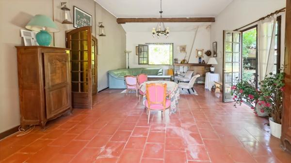 Propriete à vendre 11 pièces GRABELS (34)