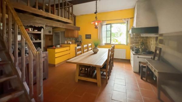 Propriete à vendre 11 pièces GRABELS (34)