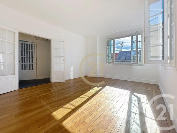 Appartement F4 à vendre  4 pièces - 83,19 m 2   LE CHESNAY  - 78