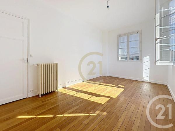 Appartement F4 à vendre  4 pièces - 83,19 m 2   LE CHESNAY  - 78