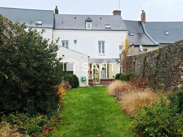 Grande maison de ville avec jardin en hyper-centre