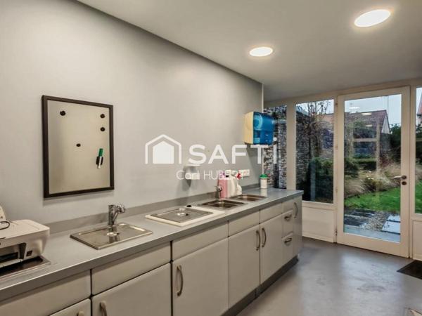 Grande maison de ville avec jardin en hyper-centre