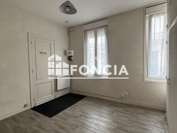Location Studio 16.56 m² - 68 RUE FIEFFE Bordeaux 33800