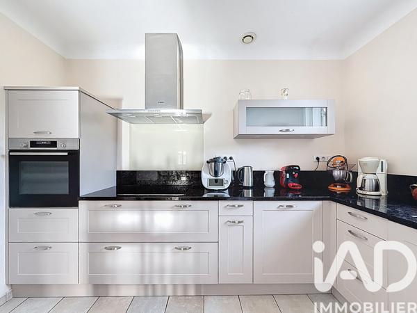 Maison à vendre 5 pièces 122 m² Robion