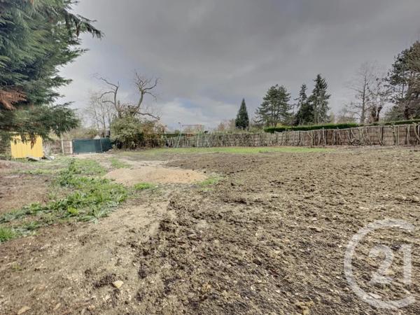 Terrain à vendre  884 m 2   LOUVECIENNES  - 78