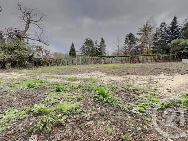 Terrain à vendre  884 m 2   LOUVECIENNES  - 78