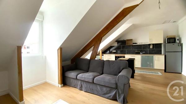 Appartement F2 à vendre  2 pièces - 41 m 2   TRAPPES  - 78