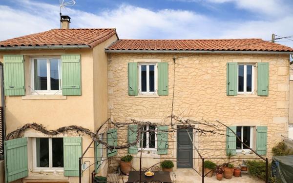 Maison à vendre    4 pièces •  Saint-Gilles