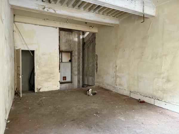 Immeuble de caractère à rénover – Emplacement premium dans la Bastide St Louis