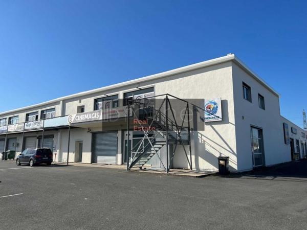 Bureau de 703 m² à louer à Bordeaux Nord