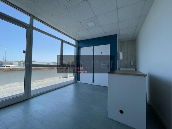 Bureau de 703 m² à louer à Bordeaux Nord