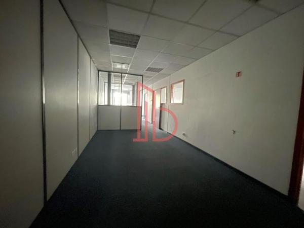 Bureau de 431 m² à louer à Bordeaux Rive Droite