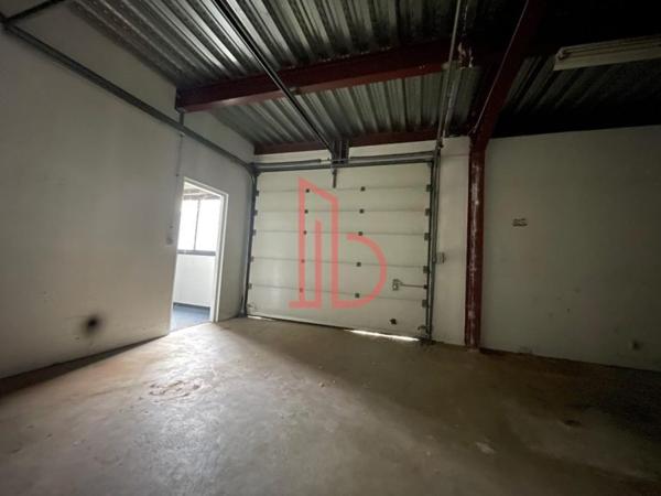 Bureau de 431 m² à louer à Bordeaux Rive Droite