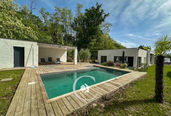 Blanquefort (33290) VILLA ARCHITECTE T6 - PISCINE - DOUBLE GARAGE - POOLHOUSE
