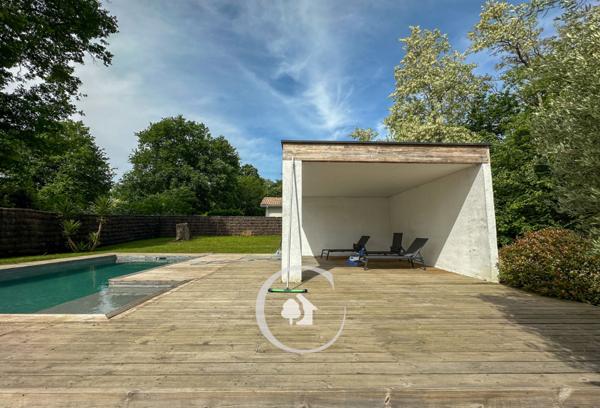 Blanquefort (33290) VILLA ARCHITECTE T6 - PISCINE - DOUBLE GARAGE - POOLHOUSE