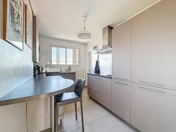 Appartement T4 au dernier étage – Centre-ville de Blagnac