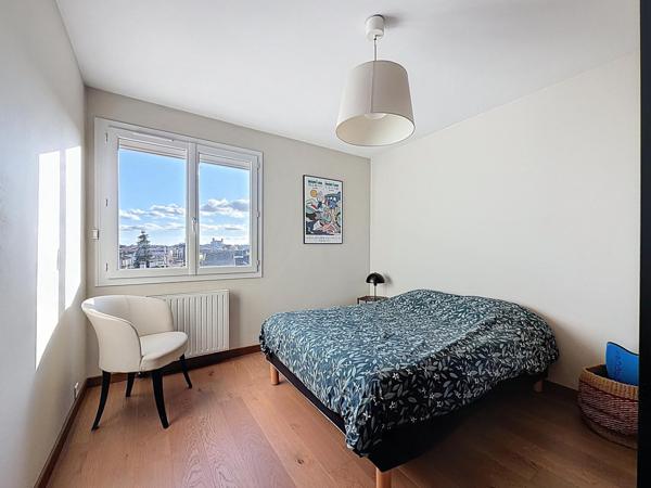 Appartement T4 au dernier étage – Centre-ville de Blagnac