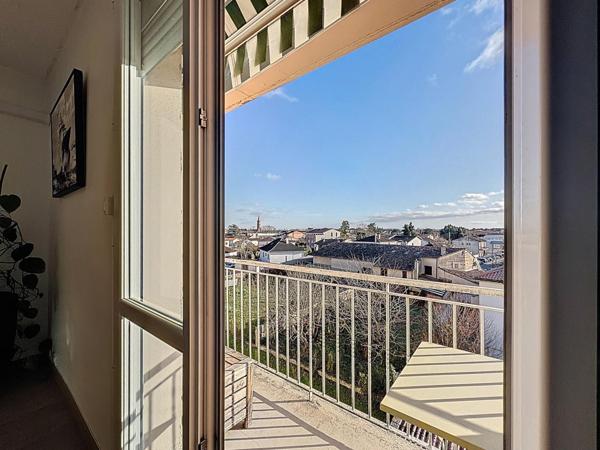 Appartement T4 au dernier étage – Centre-ville de Blagnac