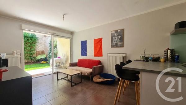 Appartement F2 à vendre  2 pièces - 42,01 m 2   EPERNON  - 28