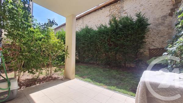 Appartement F2 à vendre  2 pièces - 42,01 m 2   EPERNON  - 28
