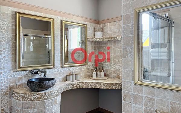 Maison à vendre    4 pièces • 113 m2    Domérat