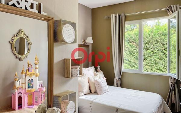 Maison à vendre    4 pièces • 113 m2    Domérat