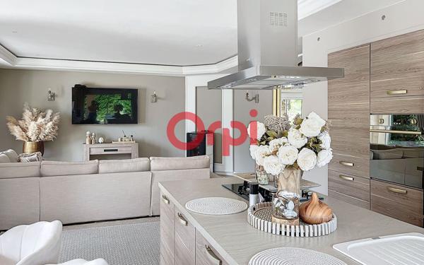 Maison à vendre    4 pièces • 113 m2    Domérat