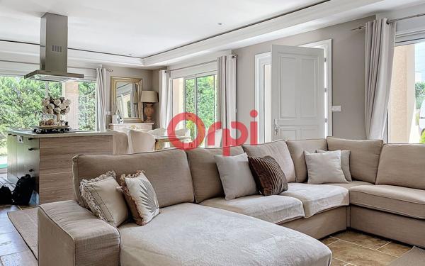 Maison à vendre    4 pièces • 113 m2    Domérat