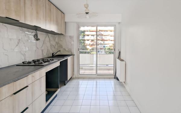 Appartement à vendre    3 pièces • 74,78 m2 Le Cannet