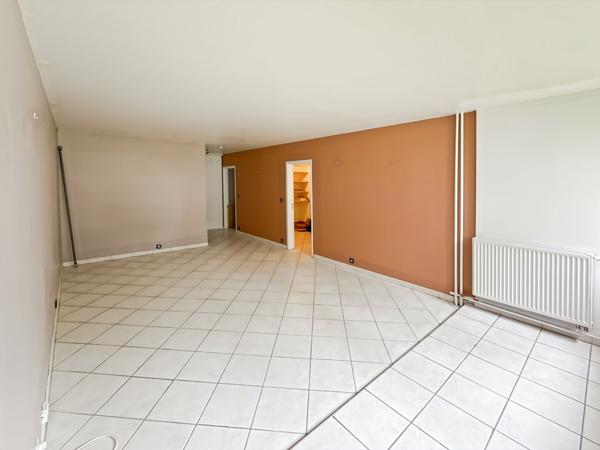 Appartement Savigny Le Temple 3 pièce(s)