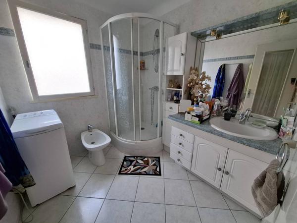 appartement Les Sables-d'Olonne Grand T3 proche Arago avec garage et cave