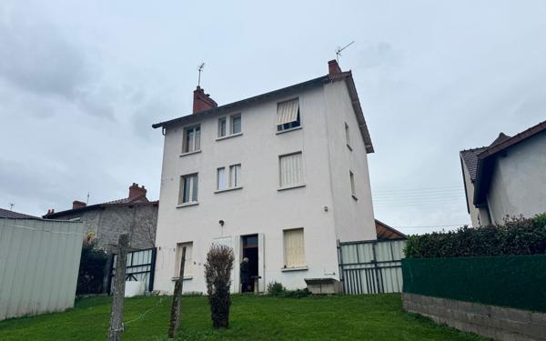 Immeuble à vendre    6 pièces •  Montluçon