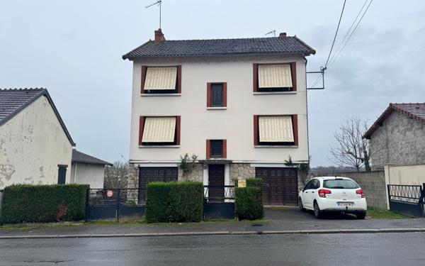 Immeuble à vendre    6 pièces •  Montluçon