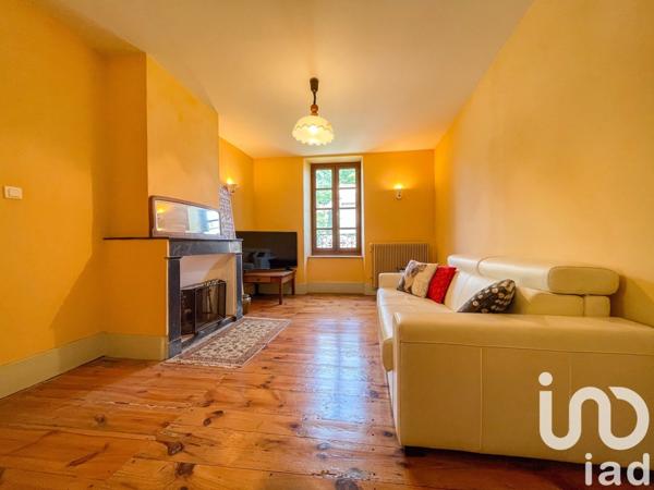 Maison 12 pièces de 230 m² à Camarès (12360)