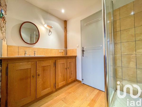 Maison 12 pièces de 230 m² à Camarès (12360)