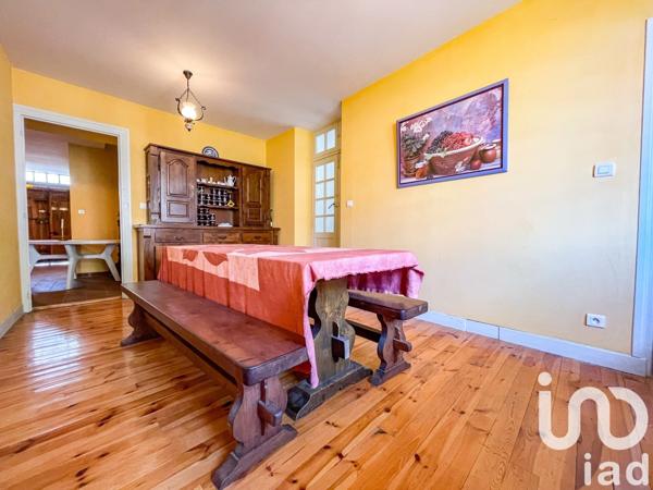 Maison 12 pièces de 230 m² à Camarès (12360)